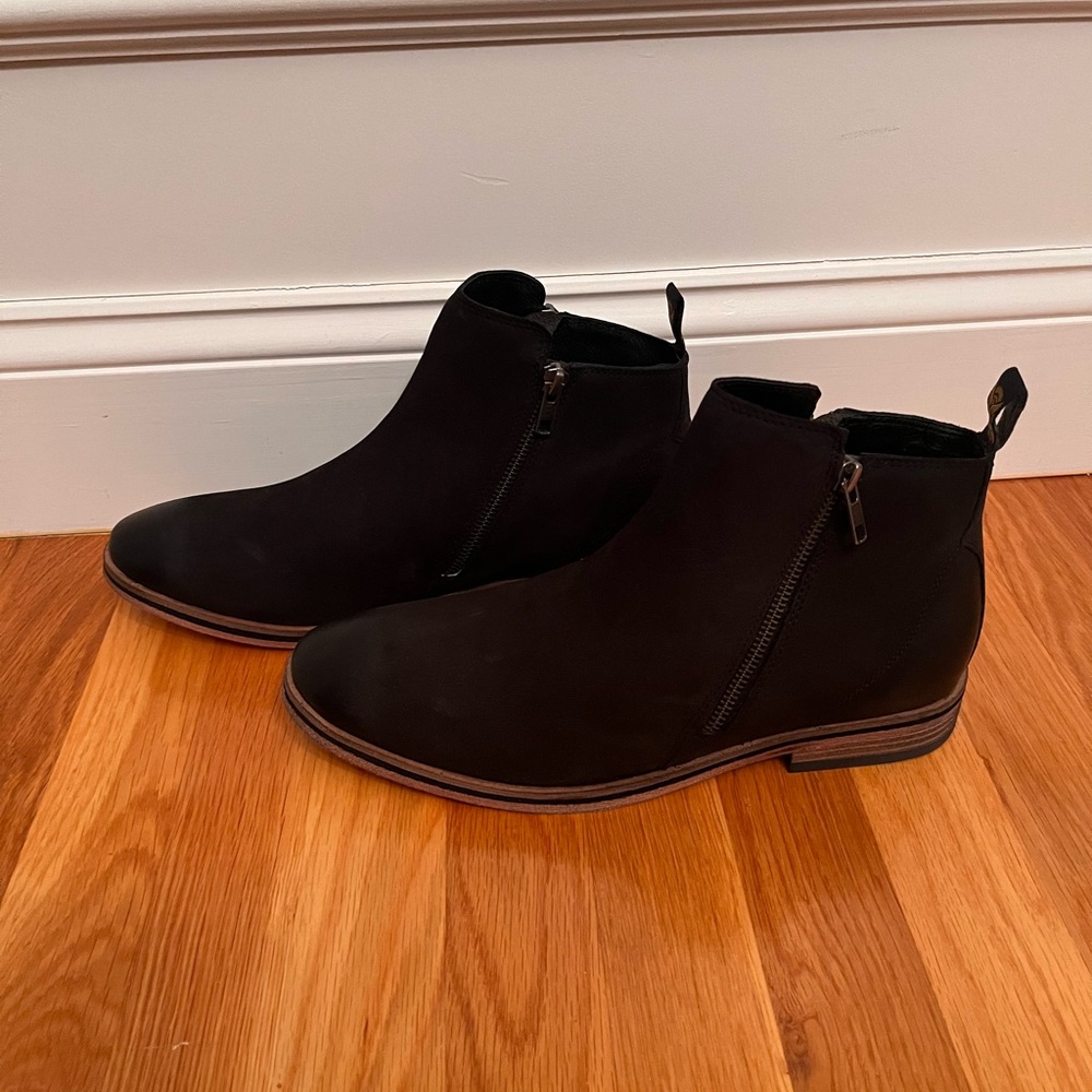 Never Worn Superdey Trenton Zip Boot
